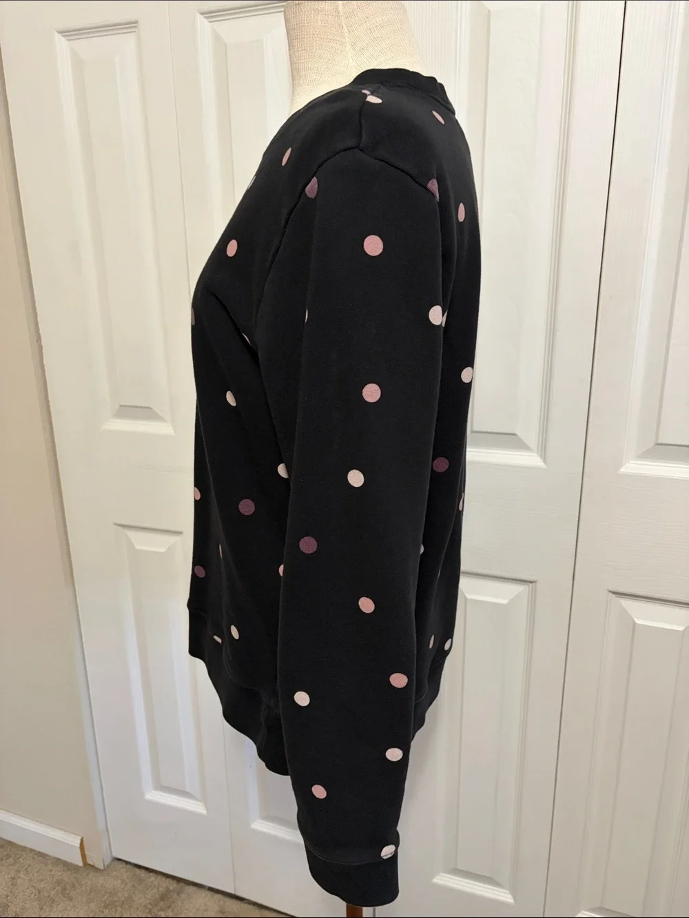 Kate Spade Broome Street Bakery Dot Logo Black Sweatshirt Size Medium